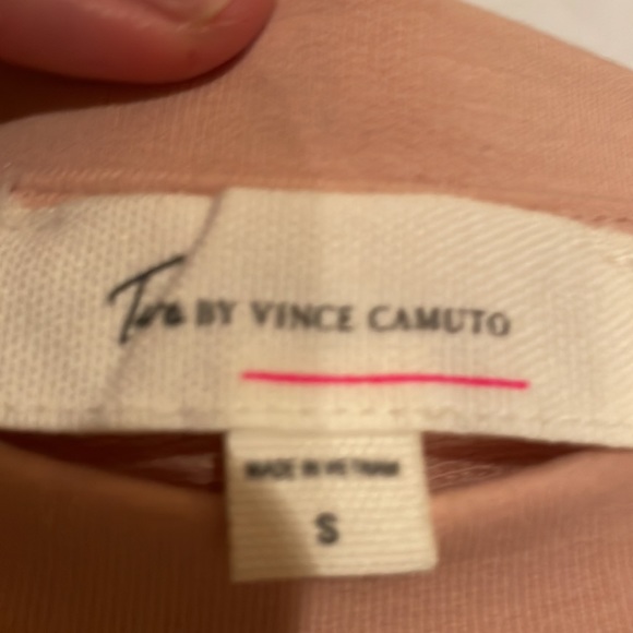 Tara by Vince Camaro - Picture 2 of 3